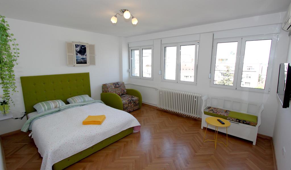 Ferienwohnung Dream Apt With Parking Belgrad Exterior foto