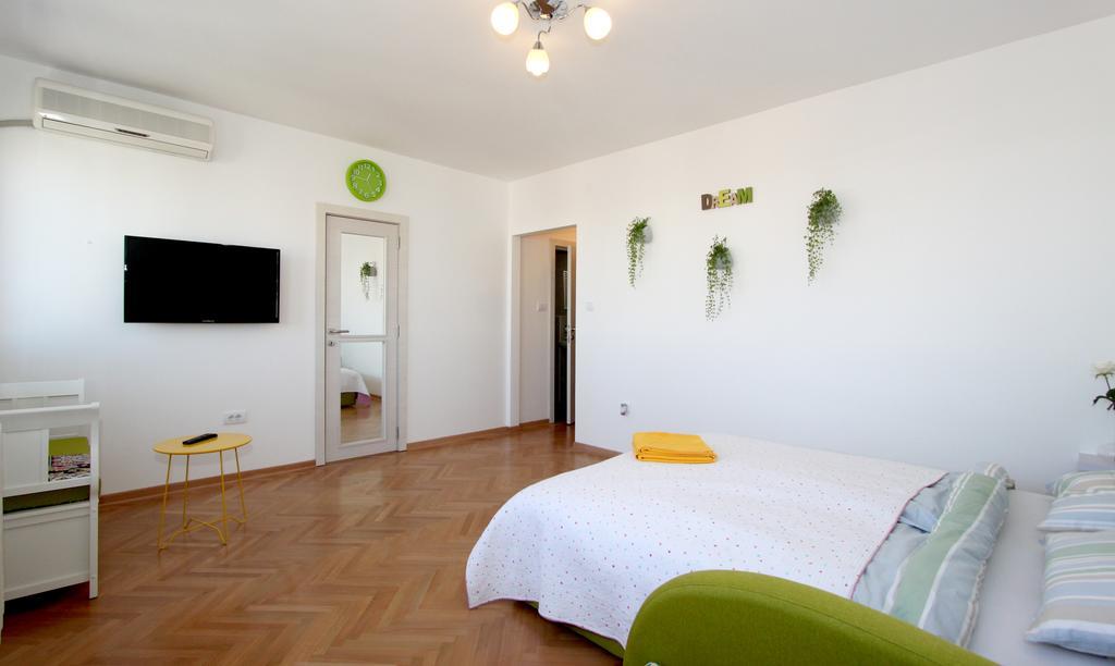 Ferienwohnung Dream Apt With Parking Belgrad Exterior foto